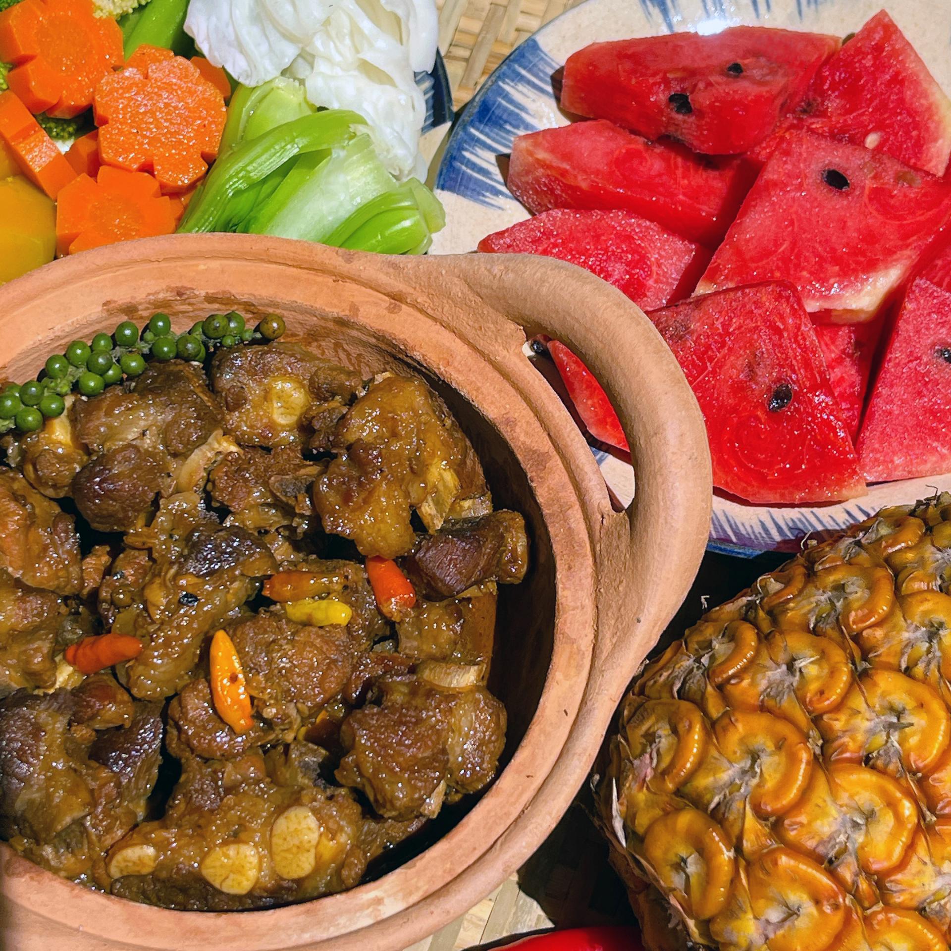 Nước màu dứa (thơm) Hòa An Organic 350g