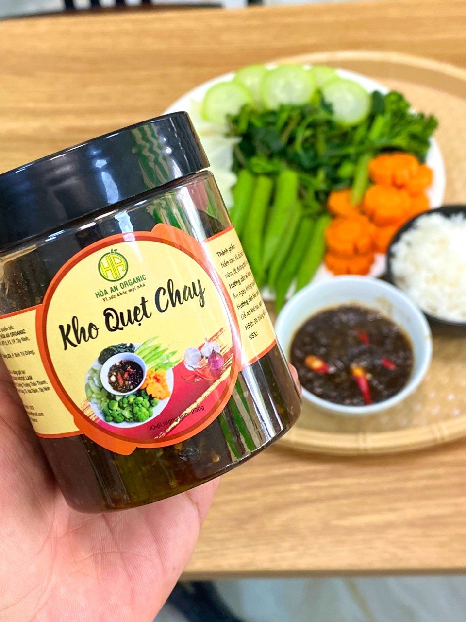 Hãy cùng thưởng thức món kho quẹt chay Hoà An Organic các bạn nhé